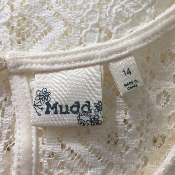 White tunic top - Picture 6 of 8